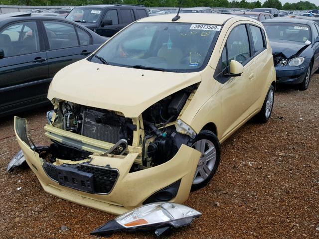 KL8CB6S94DC556346 - 2013 CHEVROLET SPARK LS YELLOW photo 2