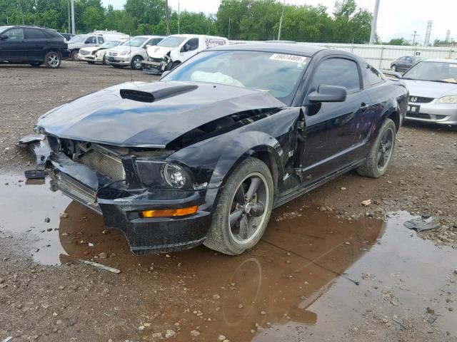 1ZVHT82H185163019 - 2008 FORD MUSTANG GT BLACK photo 2