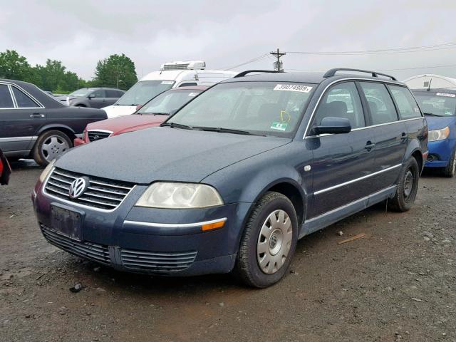 WVWND63B63E428883 - 2003 VOLKSWAGEN PASSAT GL BLUE photo 2