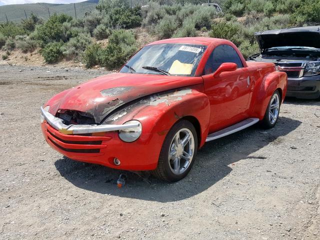 1GCES14PX3B100614 - 2003 CHEVROLET SSR RED photo 2