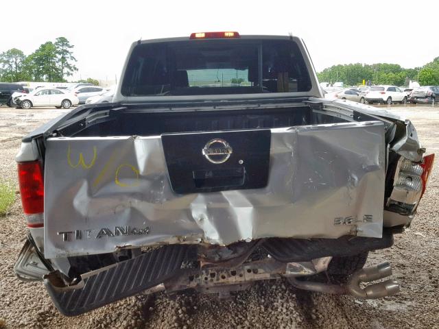 1N6AA07BX5N526894 - 2005 NISSAN TITAN XE SILVER photo 9