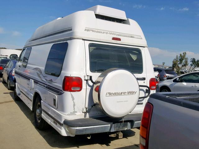 2B6LB31Z22K104596 - 2002 DODGE RAM VAN B3 WHITE photo 3