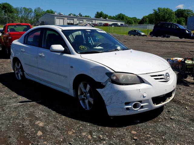 JM1BK323241126324 - 2004 MAZDA 3 S WHITE photo 1