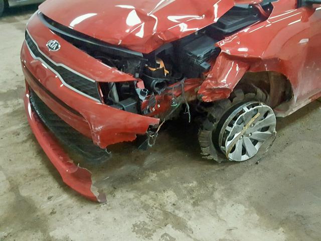 3KPA24AB1KE179603 - 2019 KIA RIO S RED photo 9