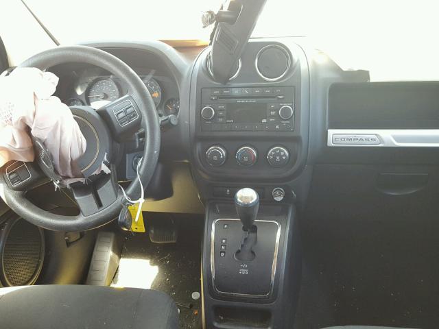 1C4NJDBB9HD106346 - 2017 JEEP COMPASS SP 灰色 照片 9