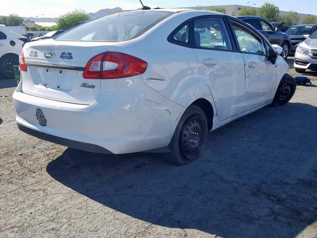 3FADP4AJ3CM162112 - 2012 FORD FIESTA S WHITE photo 4