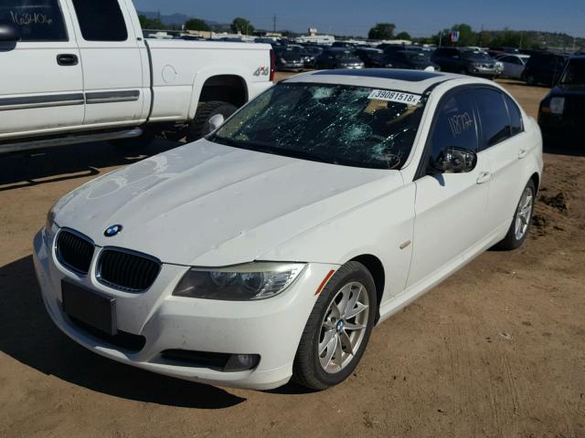 WBAPH5G58ANM35260 - 2010 BMW 328 I SULE WHITE photo 2