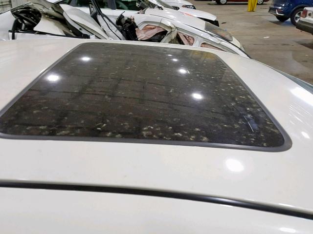 1G1ZE5EB8AF184448 - 2010 CHEVROLET MALIBU LTZ 白色 照片 9