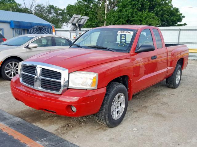 1D7HE42K76S665989 - 2006 DODGE DAKOTA SLT RED photo 2