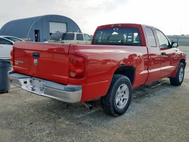 1D7HE42K76S665989 - 2006 DODGE DAKOTA SLT RED photo 4