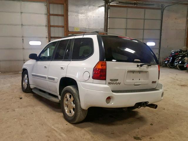 1GKDT13S722202888 - 2002 GMC ENVOY WHITE photo 3