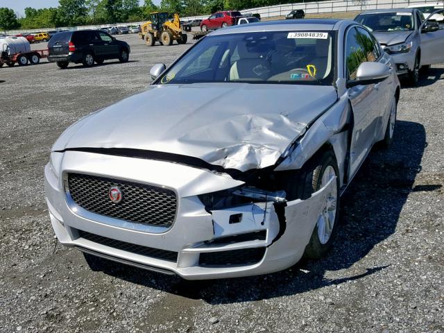 SAJAJ4FX4JCP25566 - 2018 JAGUAR XE PREMIUM SILVER photo 2