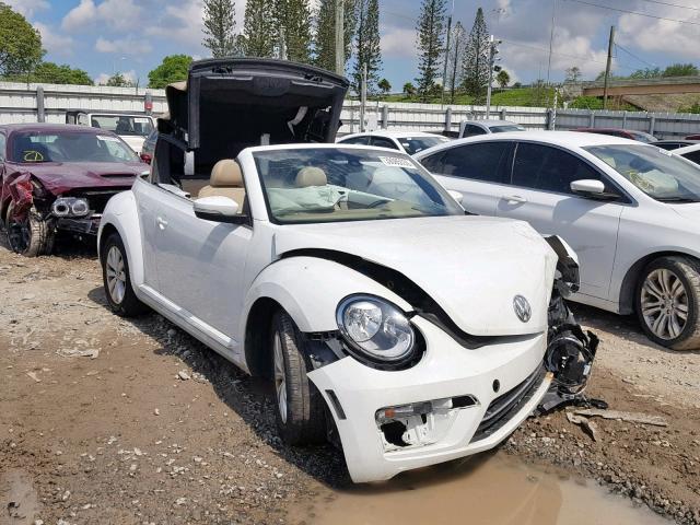 3VW517AT9HM810611 - 2017 VOLKSWAGEN BEETLE S/S WHITE photo 1