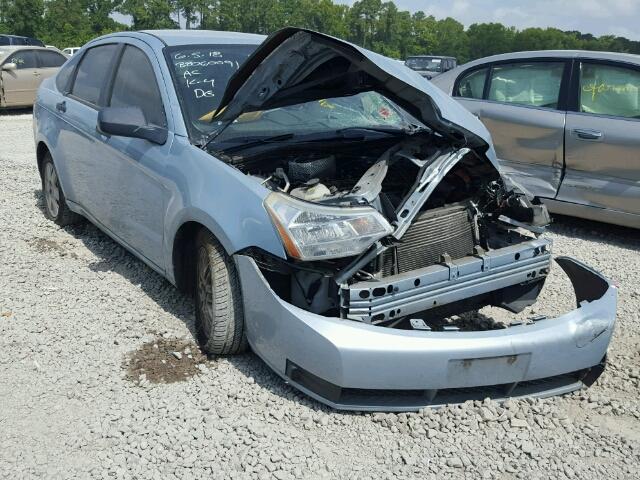 1FAHP34NX8W287061 - 2008 FORD FOCUS S/SE BLUE photo 1