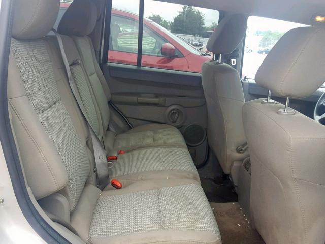 1J8HG48K77C643619 - 2007 JEEP COMMANDER TAN photo 6