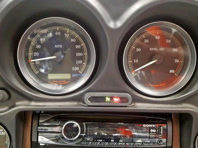 1HD1FCW184Y600128 - 2004 HARLEY-DAVIDSON FLHTCUI WHITE photo 7