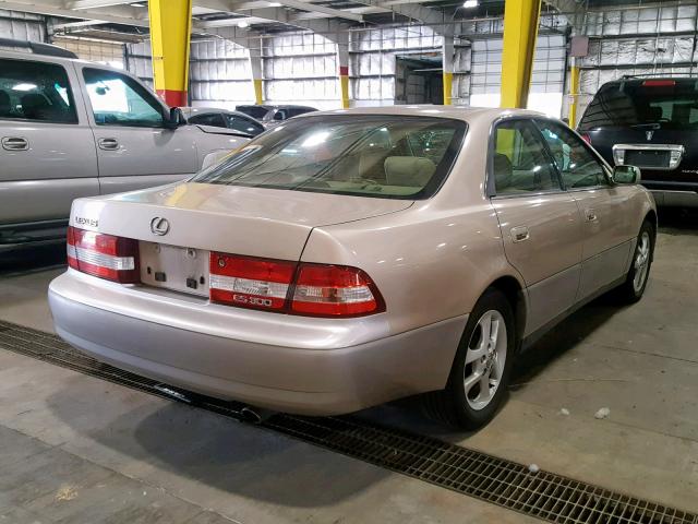 JT8BF28G210312163 - 2001 LEXUS ES 300 BEIGE photo 4