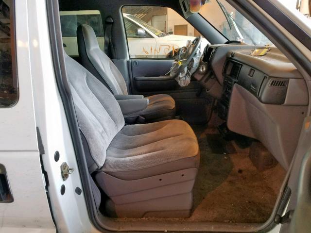 2B4GH2536NR650628 - 1992 DODGE CARAVAN WHITE photo 5