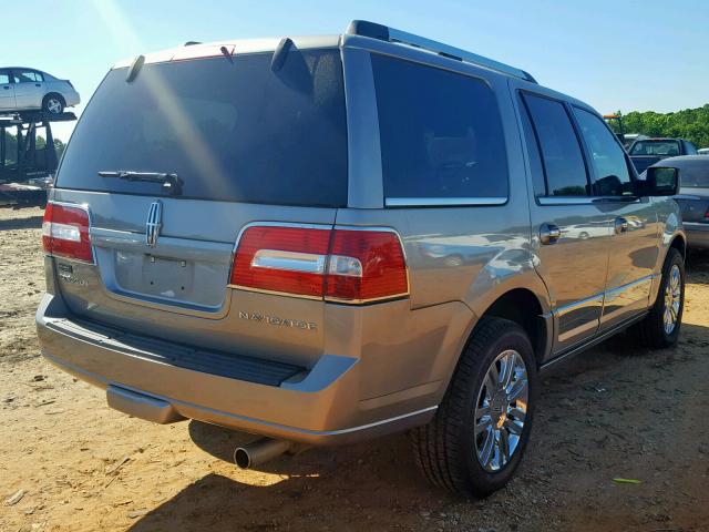 5LMFU27508LJ16393 - 2008 LINCOLN NAVIGATOR SILVER photo 4