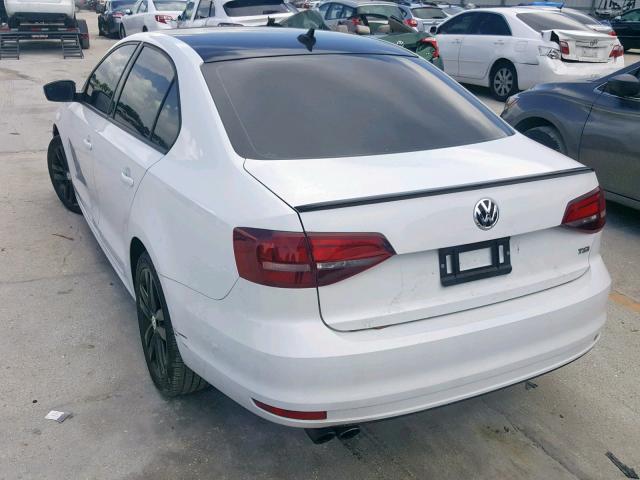 3VWD17AJXJM252719 - 2018 VOLKSWAGEN JETTA SPOR WHITE photo 3