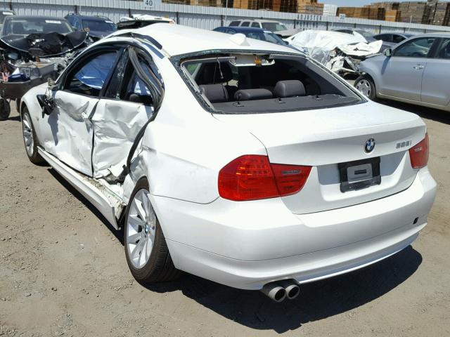 WBAPH5G52BNM77960 - 2011 BMW 328 I SULE WHITE photo 3