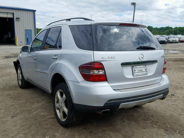 4JGBB86E66A095005 - 2006 MERCEDES-BENZ ML 350 SILVER photo 3