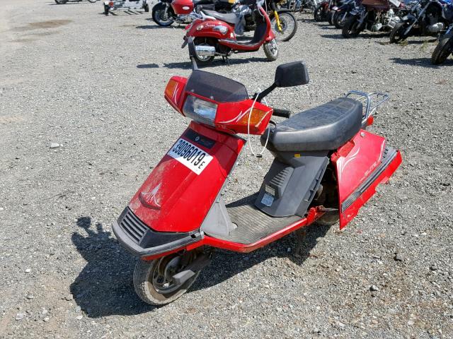 JH2HF0308JS302338 - 1988 HONDA CH80 RED photo 2