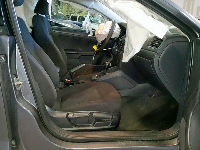 3VW2K7AJ9FM242176 - 2015 VOLKSWAGEN JETTA BASE 灰色 照片 5