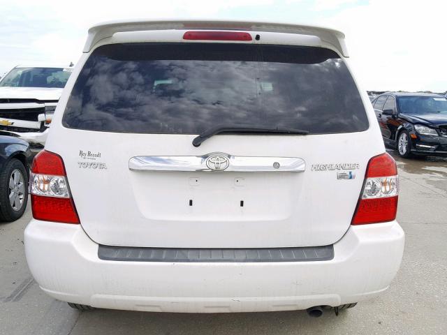 JTEDW21A670021475 - 2007 TOYOTA HIGHLANDER WHITE photo 9