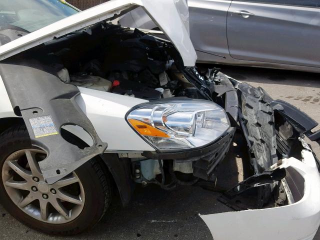 1G4HD57287U160363 - 2007 BUICK LUCERNE WHITE photo 9