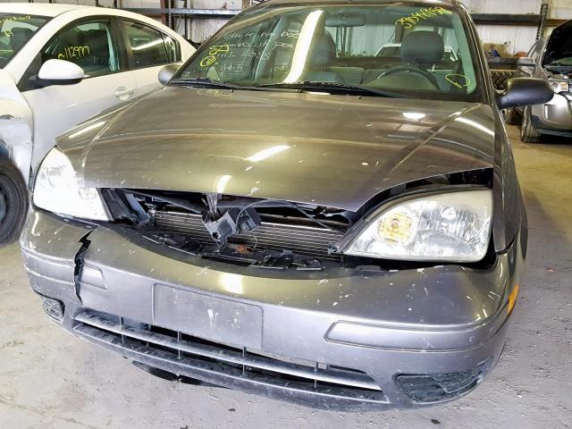 1FAHP34N67W204899 - 2007 FORD FOCUS ZX4 GRAY photo 9