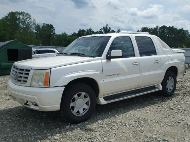 3GYEK63N82G292130 - 2002 CADILLAC ESCALADE E WHITE photo 2