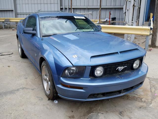 1ZVHT82H065265523 - 2006 FORD MUSTANG GT BLUE photo 1