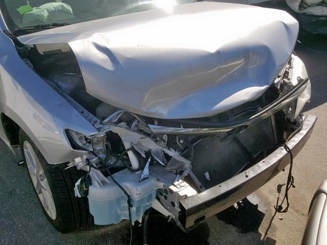 4T1BD1FK4CU042112 - 2012 TOYOTA CAMRY HYBR SILVER photo 9