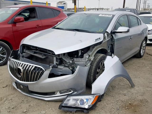 1G4GB5G3XFF256296 - 2015 BUICK LACROSSE SILVER photo 2