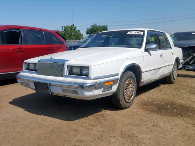 1C3BC4636KD578290 - 1989 CHRYSLER NEW YORKER WHITE photo 2