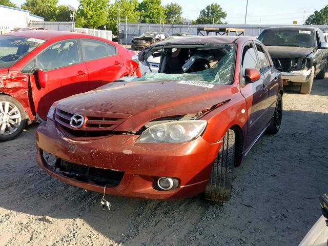 JM1BK143261540708 - 2006 MAZDA 3 HATCHBAC RED photo 2