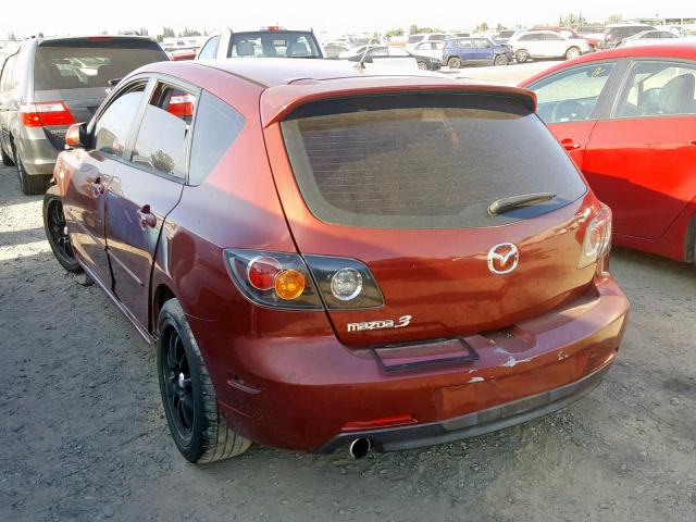 JM1BK143261540708 - 2006 MAZDA 3 HATCHBAC RED photo 3