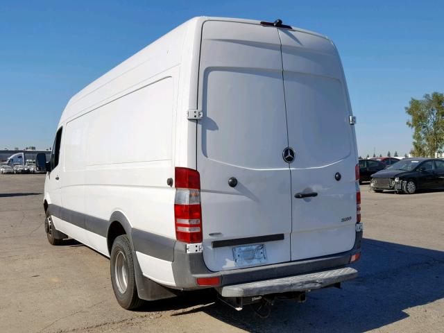 WD3PF4CC0C5623923 - 2012 MERCEDES-BENZ SPRINTER 3 WHITE photo 3