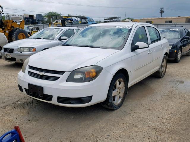 1G1AL58F787249022 - 2008 CHEVROLET COBALT LT WHITE photo 2