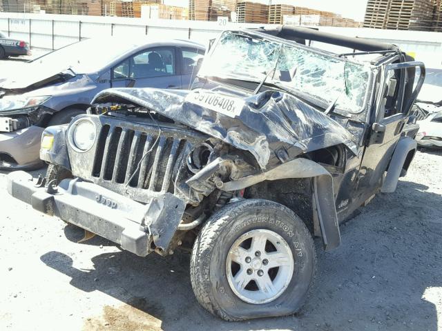 1J4FA49SX5P300057 - 2005 JEEP WRANGLER / BLACK photo 2