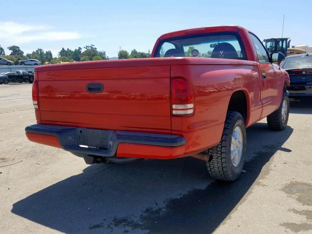 1B7GG26X3XS188411 - 1999 DODGE DAKOTA RED photo 4