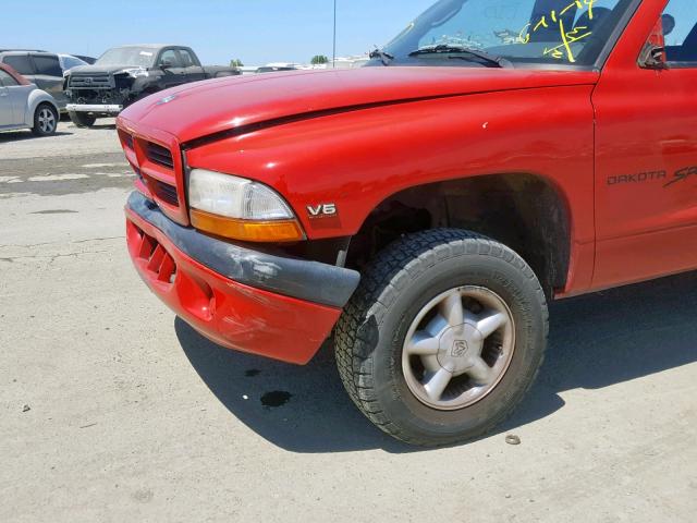 1B7GG26X3XS188411 - 1999 DODGE DAKOTA RED photo 9