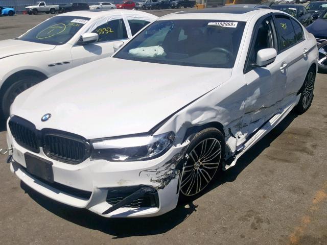 WBAJE5C56JWA96211 - 2018 BMW 540 I WHITE photo 2