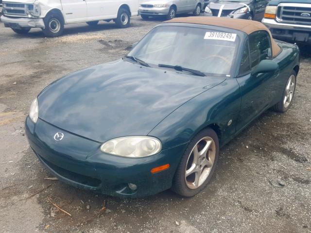 JM1NB353310208783 - 2001 MAZDA MX-5 MIATA GREEN photo 2