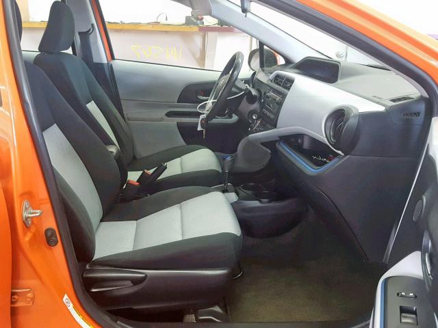 JTDKDTB39C1018257 - 2012 TOYOTA PRIUS C ORANGE photo 5