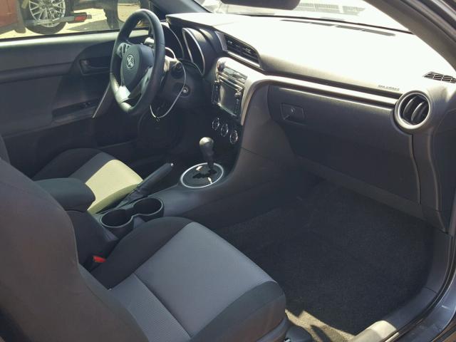 JTKJF5C72FJ000442 - 2015 TOYOTA SCION TC შავი ფოტო 5