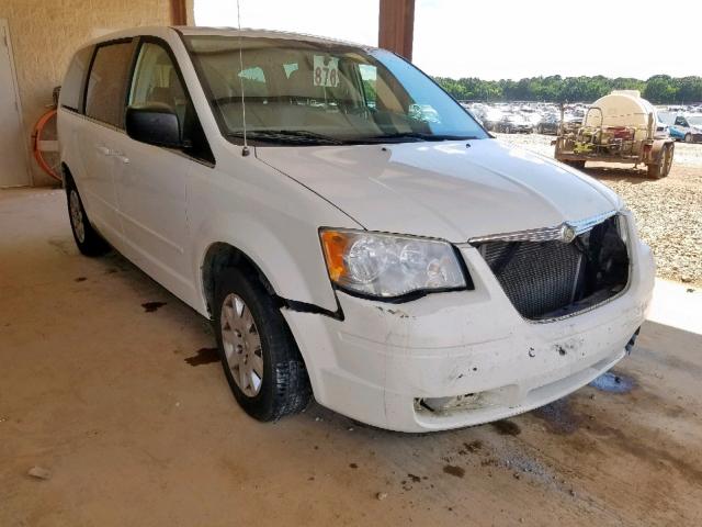 2A8HR44E69R502318 - 2009 CHRYSLER TOWN & COU WHITE photo 1