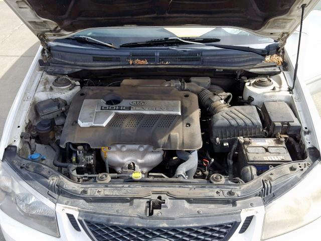 KNAFE162955074373 - 2005 KIA SPECTRA5 WHITE photo 7