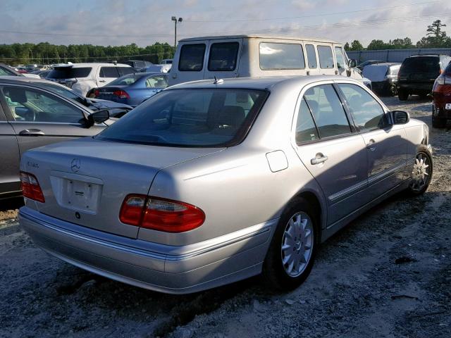 WDBJF65J0YB059815 - 2000 MERCEDES-BENZ E 320 SILVER photo 4